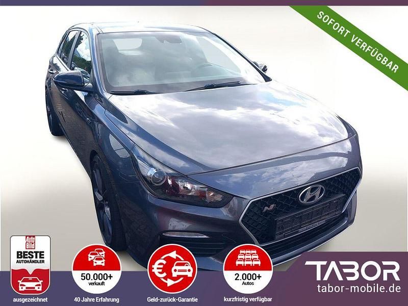Grau Gebraucht 2020 Hyundai i30 N Line Limousine | 16.288 € (Fairer Preis) - Bild 1/4