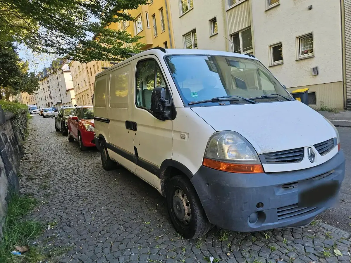 Used Renault Master 2007 White Minivan