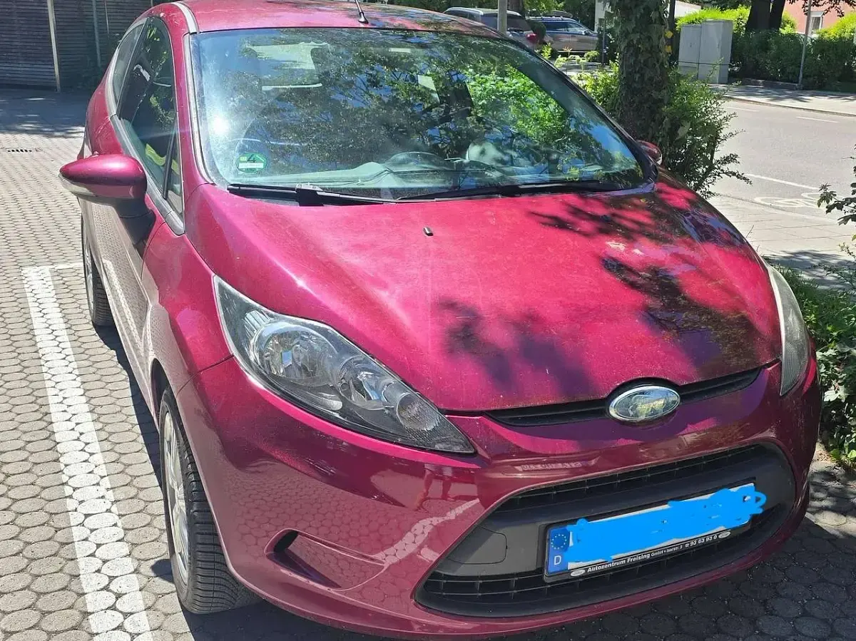 Gebraucht Ford Fiesta 82 PS (60 kW) 2009 Rot Limousine