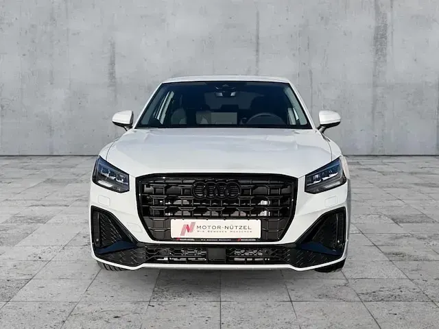 Neu Audi Q2 S-Line 150 PS (110 kW) 2026 Weiß SUV