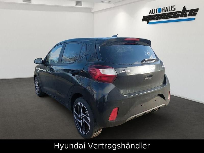 Neu Hyundai i10 Prime 79 PS (58 kW) 2025 Schwarz Kleinwagen