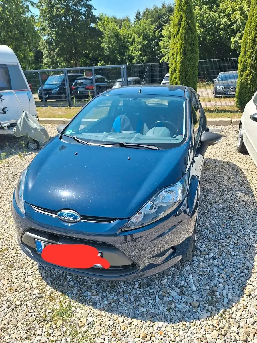 Gebraucht Ford Fiesta 60 PS (44 kW) 2009 Blau Kleinwagen