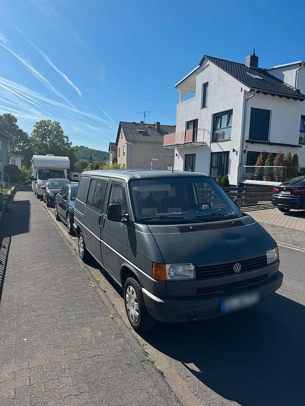 Grau Gebraucht 1996 VW T4 Van | 4.500 € (Guter Preis) - Bild 1/4