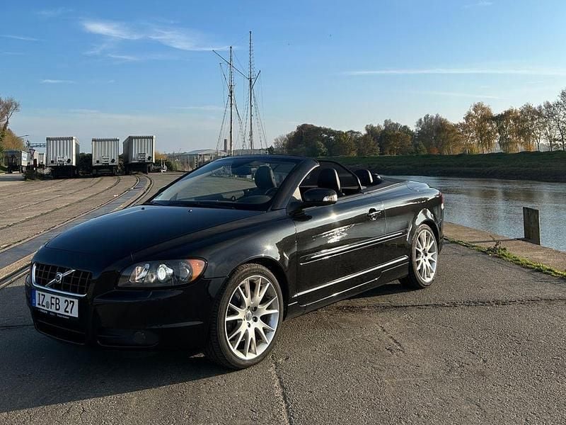 Gebraucht Volvo C70 Summum 179 PS (131 kW) 2008 Schwarz Cabrio