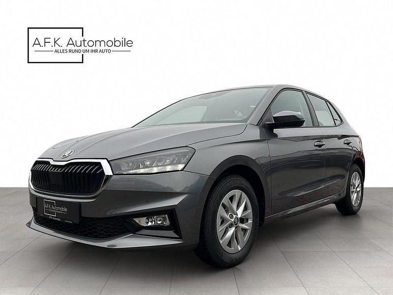 Neu Skoda Fabia Selection 116 PS (85 kW) 2025 Graphitegrau metallic Limousine