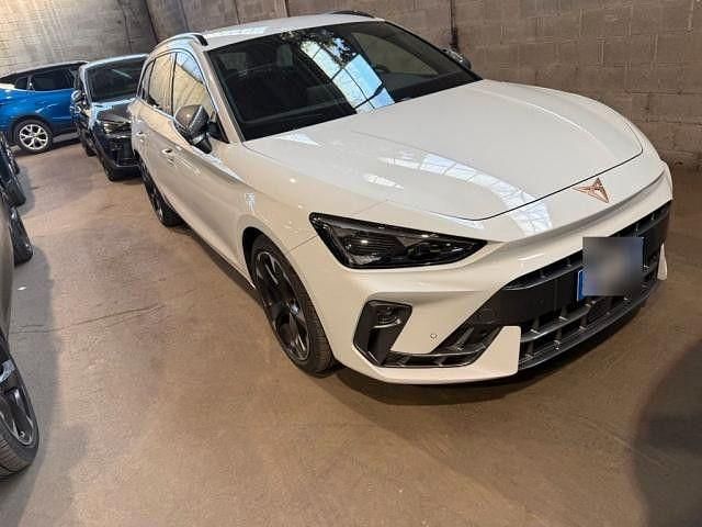 Gebraucht Cupra Leon 150 PS (110 kW) 2025 Weiß Limousine