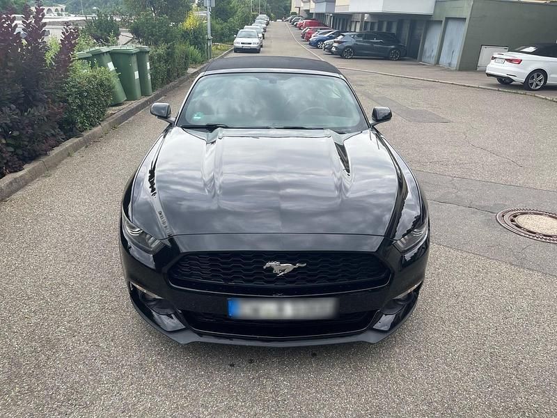 Schwarz Gebraucht 2015 Ford Mustang Cabrio | 28.500 € - Bild 1/4