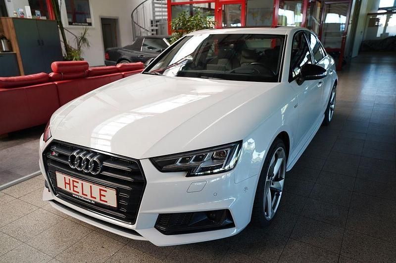 Gletscherweiss Gebraucht 2017 Audi S4 Sport Limousine | 34.990 € (Fairer Preis) - Bild 1/4