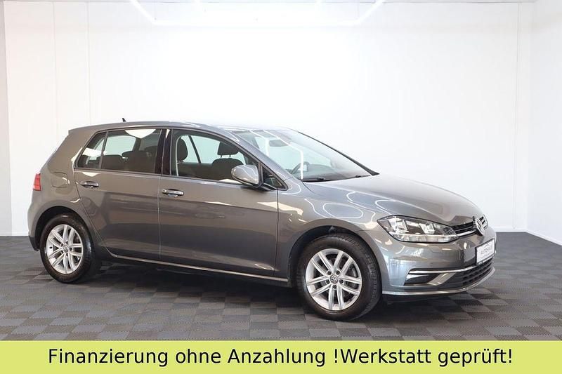 Gebraucht VW Golf VII 150 PS (110 kW) 2019 Grau Limousine
