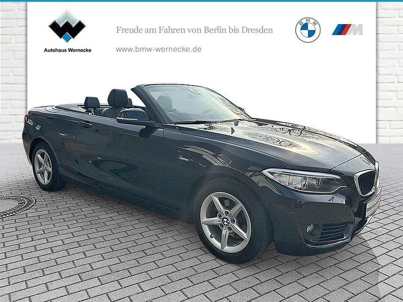 Gebraucht BMW 218 Advantage 136 PS (100 kW) 2015 Saphirschwarz Cabrio
