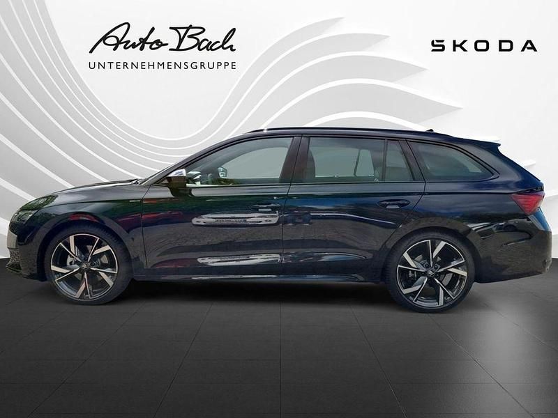 Gebraucht Skoda Octavia SportLine 204 PS (150 kW) 2025 Blackmagic perleffekt Kombi