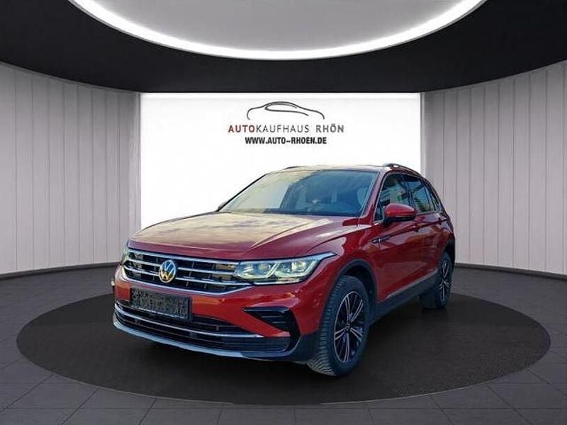 Kings red metallic Gebraucht 2021 VW Tiguan Elegance SUV | 29.990 € (Guter Preis) - Bild 1/3
