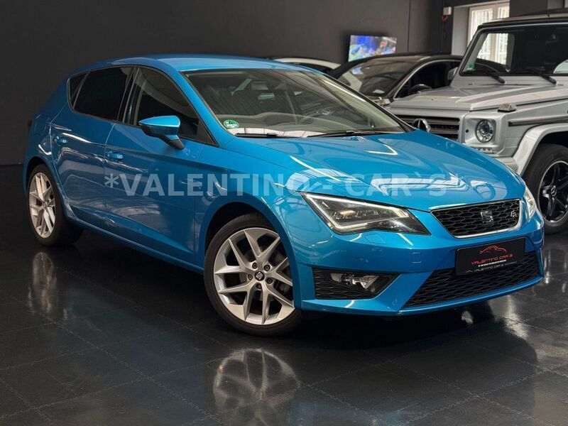 Blau Gebraucht 2016 Seat Leon FR Limousine | 15.649 € (Fairer Preis) - Bild 1/4