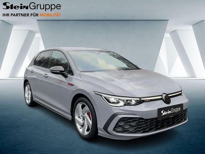Gebraucht VW Golf VIII GTI 245 PS (180 kW) 2023 Grau Limousine