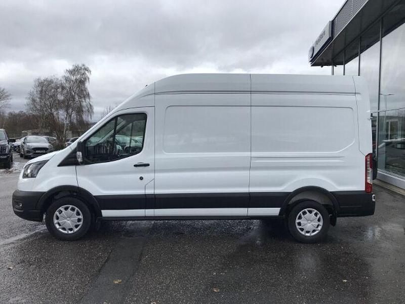 Gebraucht Ford Transit Trend 131 PS (96 kW) 2024 Weiß Van / Kleinbus