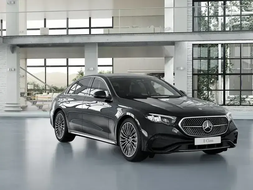 Gebraucht Mercedes E220 AMG 197 PS (144 kW) 2025 Schwarz Limousine