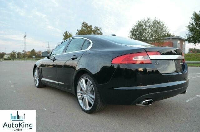 Gebraucht Jaguar XF Supercharged 416 PS (305 kW) 2009 Schwarz metallic Limousine