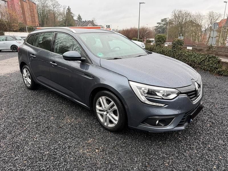 Gebraucht Renault Mégane GrandTour Experience 110 PS (80 kW) 2018 Grau Kombi