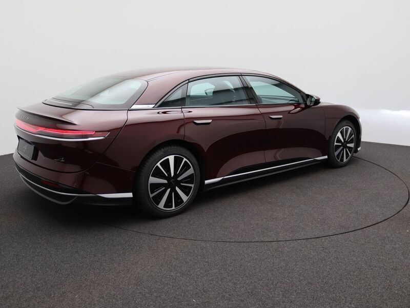 Gebraucht Lucid Air Pure 358 kW (487 PS) 2024 Rot Limousine