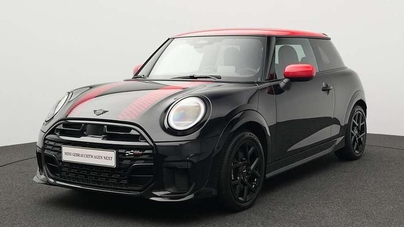Schwarz Gebraucht 2024 Mini John Cooper Works Kleinwagen | 31.610 € (Fairer Preis) - Bild 1/4