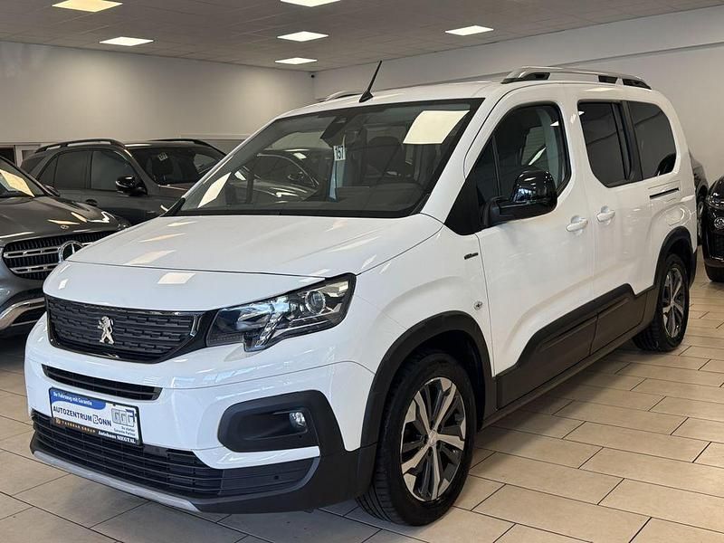 Weiß lack weiss banquise/typ aussenverkleidung spiegel Gebraucht 2020 Peugeot Rifter GT-line Van / Kleinbus | 22.000 € (Etwas zu teuer) - Bild 1/4