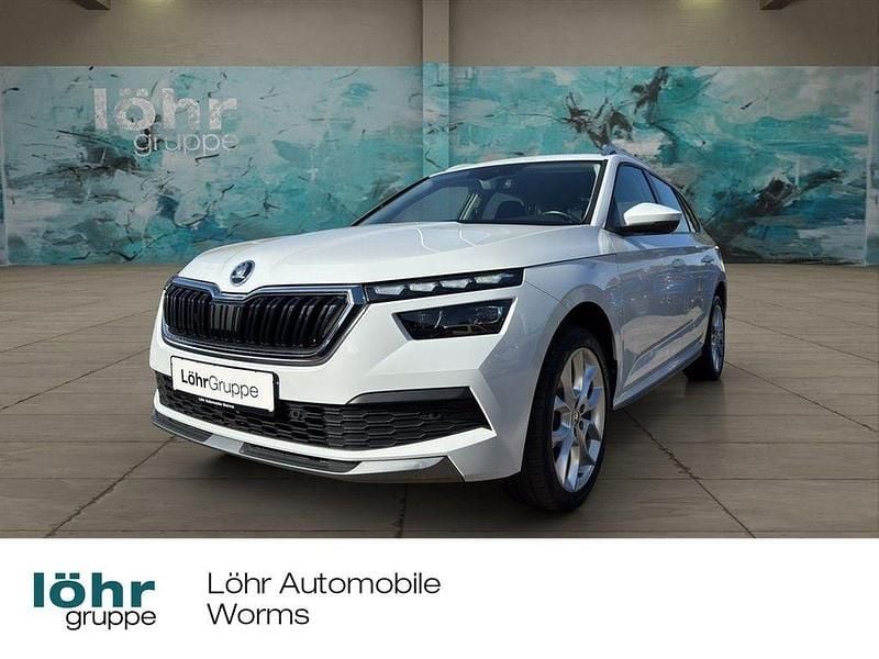 Moonweiß perleffekt Gebraucht 2020 Skoda Kamiq Style SUV | 19.490 € (Guter Preis) - Bild 1/4