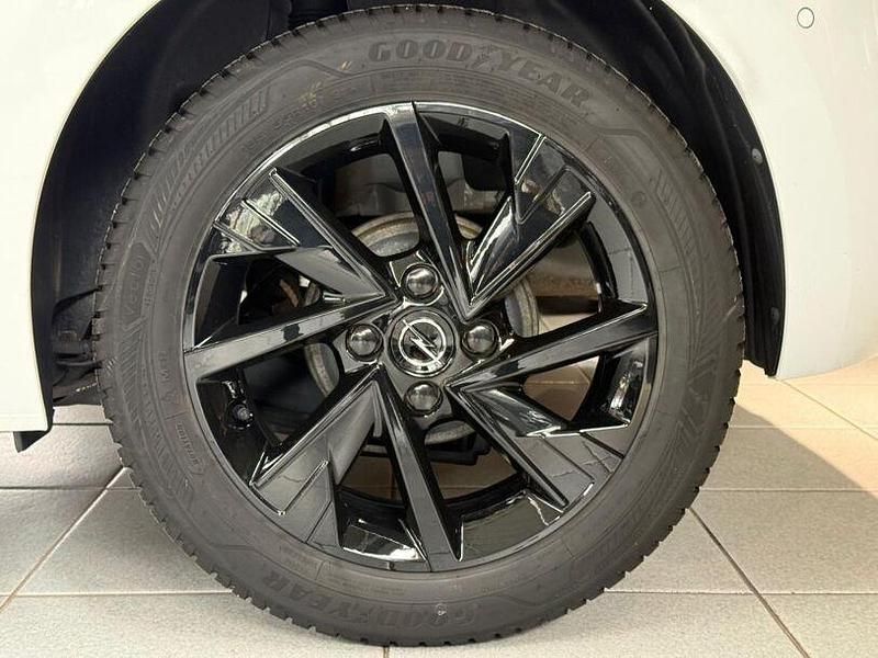 Gebraucht Opel Corsa Basis 75 PS (55 kW) 2023 Lack weiss banquise/typ aussenverkleidun (metallic) Kleinwagen