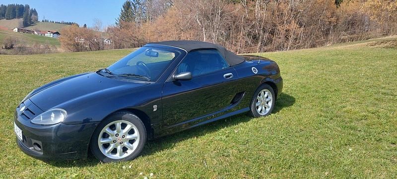 Second-hand MG TF 116 CP (85 kW) 2004 Negru Cabrio