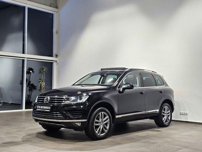 Gebraucht VW Touareg Exclusive 262 PS (192 kW) 2015 Deep black perleffek (metallic) SUV