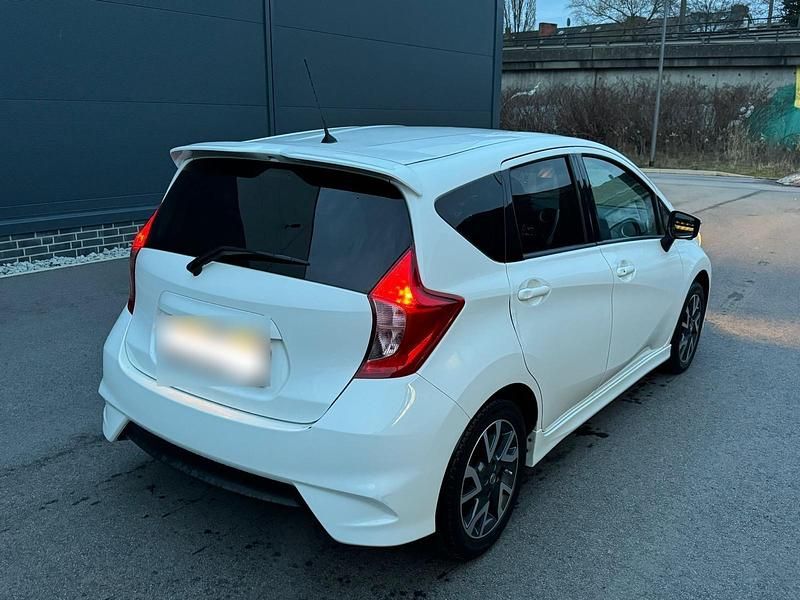 Gebraucht Nissan Note 80 PS (58 kW) 2015 Weiß Kleinwagen