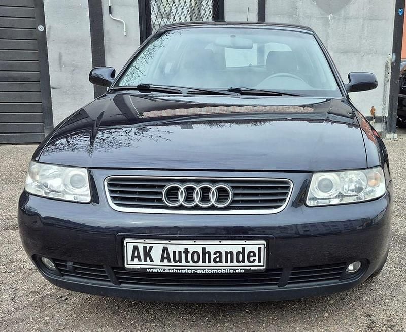 Gebraucht Audi A3 Ambiente 102 PS (75 kW) 2003 Schwarz Kleinwagen