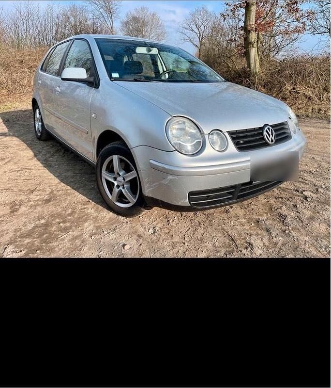 Grau Gebraucht 2004 VW Polo Kleinwagen | 4.150 € - Bild 1/4