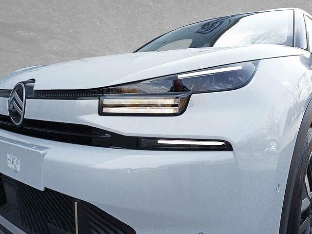 Neu Citroën C4 PureTech 131 PS (96 kW) 2025 Weiß (okeninweiss) Limousine