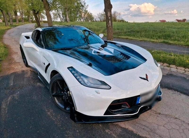 Weiß Gebraucht 2018 Corvette Stingray Coupé | 60.000 € (Fairer Preis) - Bild 1/4