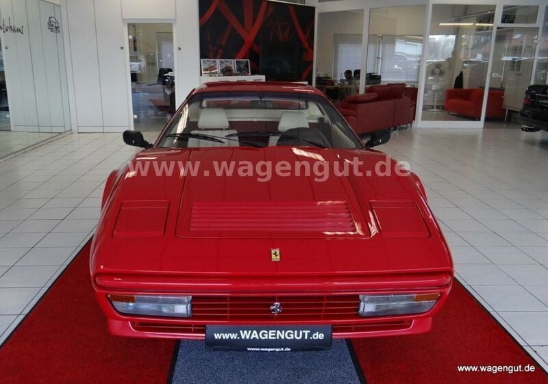 Gebraucht Ferrari 328 271 PS (199 kW) 1986 Rot Coupé