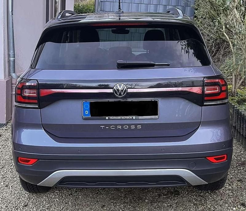 Gebraucht VW T-Cross Active 150 PS (110 kW) 2023 SUV