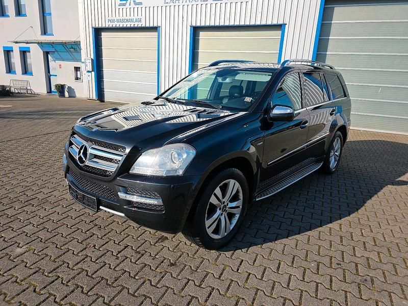 Gebraucht Mercedes GL350 224 PS (164 kW) 2009 Schwarz SUV