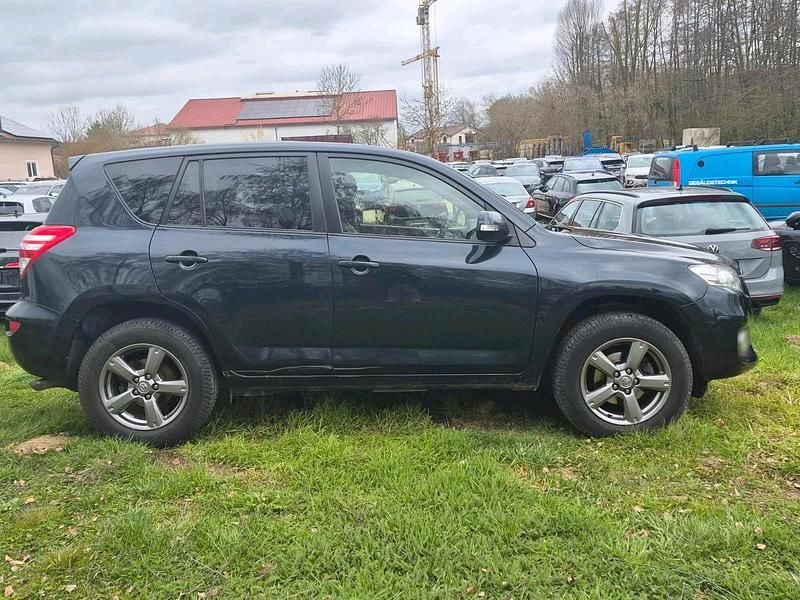 Gebraucht Toyota RAV4 150 PS (110 kW) 2012 Blau SUV