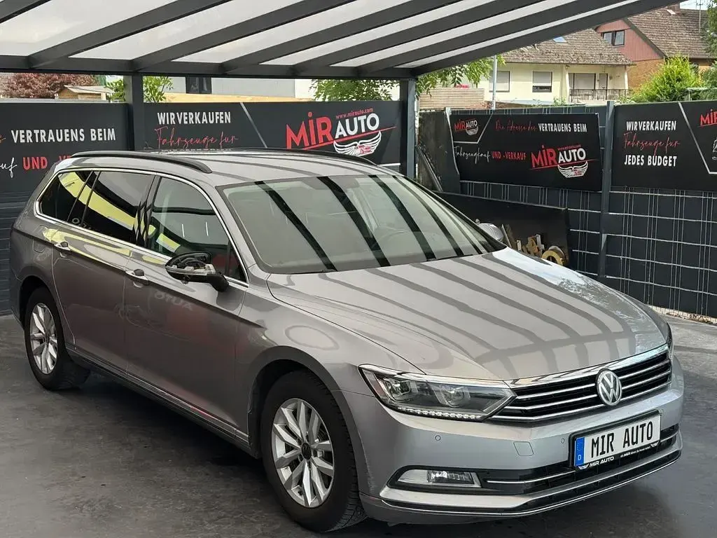 Gebraucht VW Passat Comfortline 190 PS (139 kW) 2019 Silber Kombi