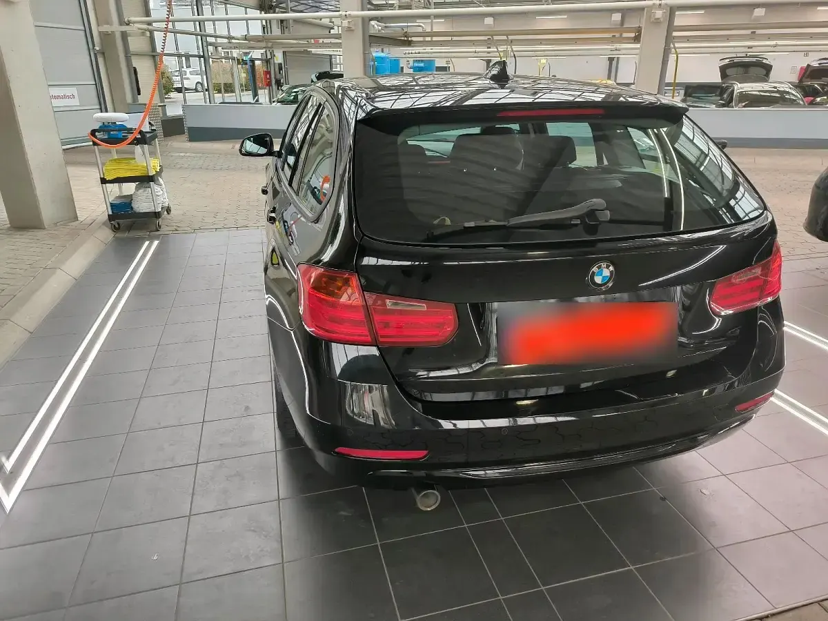 Gebraucht BMW 316 2013 Schwarz Kombi