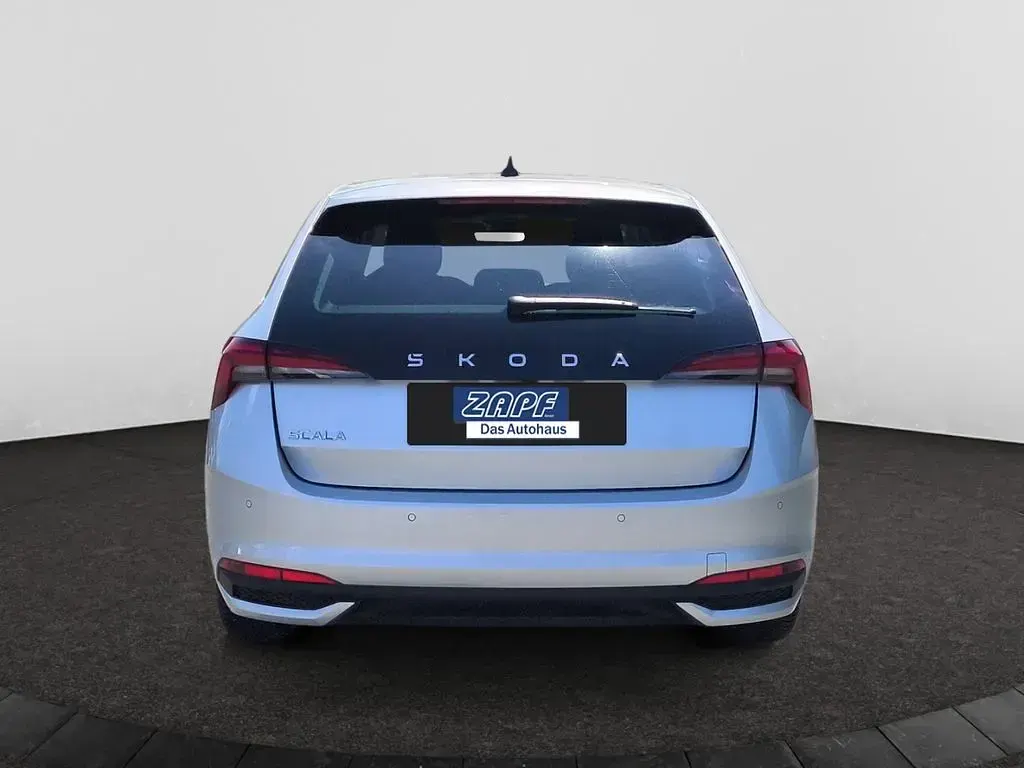 Gebraucht Skoda Scala Selection 116 PS (85 kW) 2025 Silber Kleinwagen
