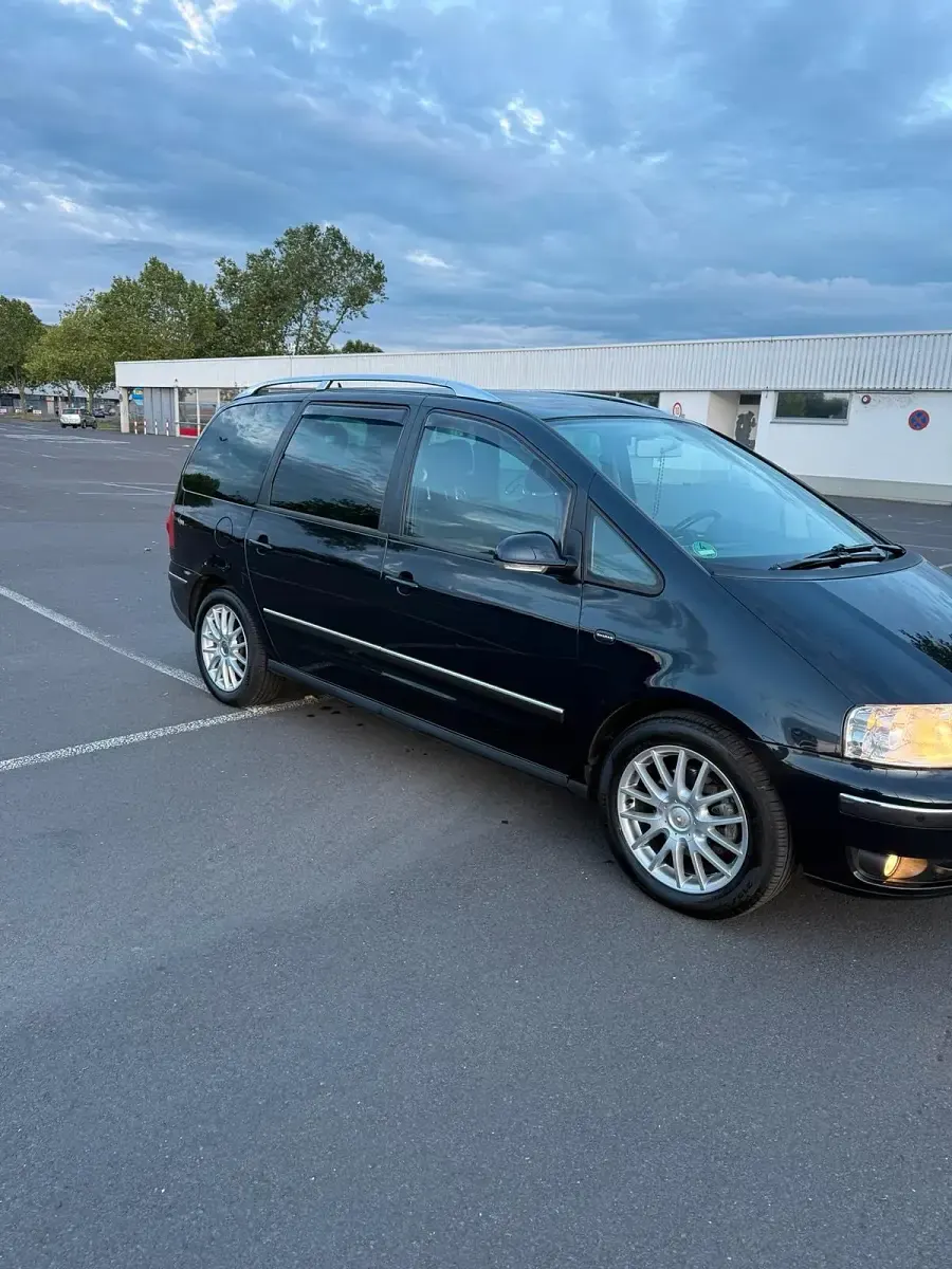 Gebraucht VW Sharan 116 PS (85 kW) 2006 Blau Van / Kleinbus