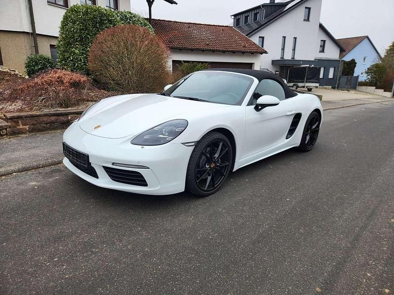 Gebraucht Porsche 718 Boxster 299 PS (219 kW) 2018 Weiß Cabrio