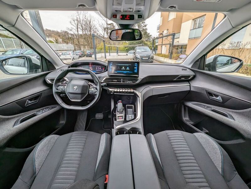 Gebraucht Peugeot 5008 Style 131 PS (96 kW) 2021 Weiß Van / Kleinbus