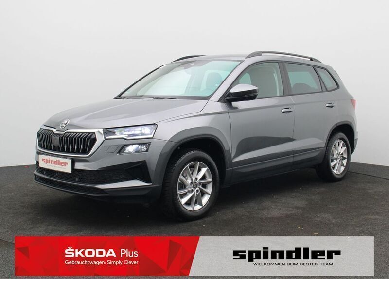 Andere farbe Gebraucht 2024 Skoda Karoq Selection SUV | 43.880 € - Bild 1/3
