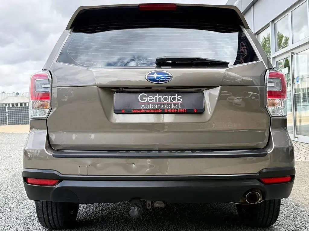 Gebraucht Subaru Forester Exclusive+ 147 PS (108 kW) 2017 Silber SUV