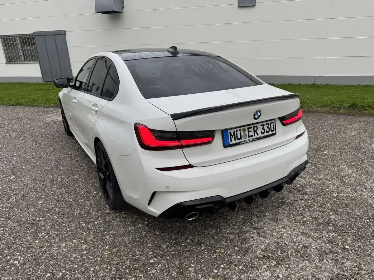 Gebraucht BMW 330 M Sport 258 PS (189 kW) 2020 Weiß Limousine