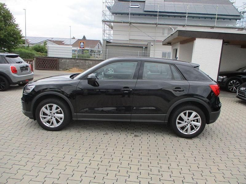 Gebraucht Audi Q2 Sport 150 PS (110 kW) 2020 Schwarz SUV