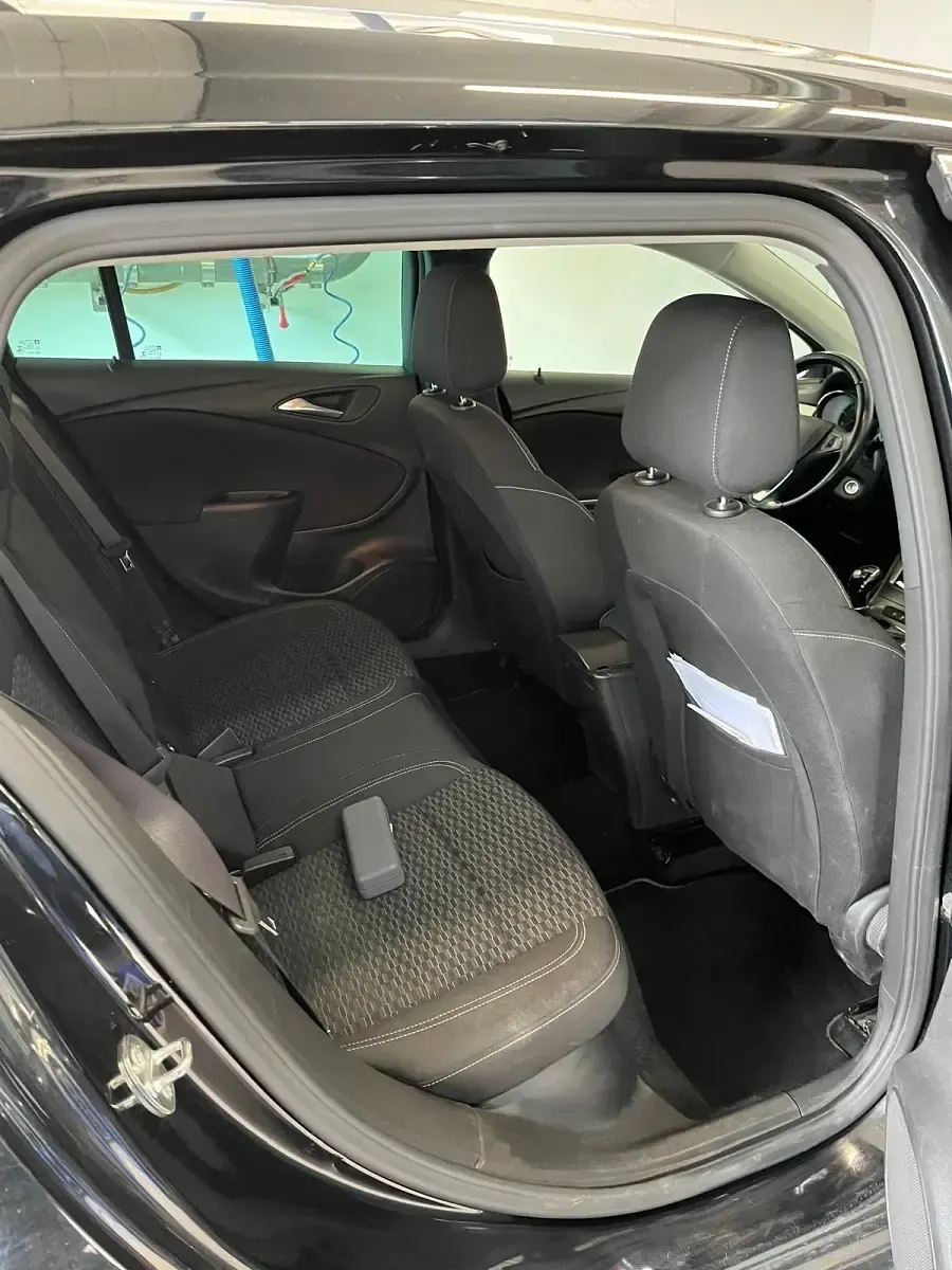 Gebraucht Opel Astra 2019 Schwarz Kombi