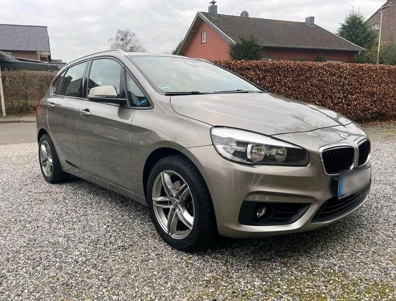 Gebraucht BMW 216 2014 Grau Limousine